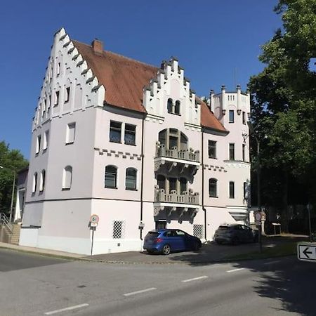 Ferienwohnung In Historischer Villa Mit Gartennutzung 푸어트 임 발트 외부 사진