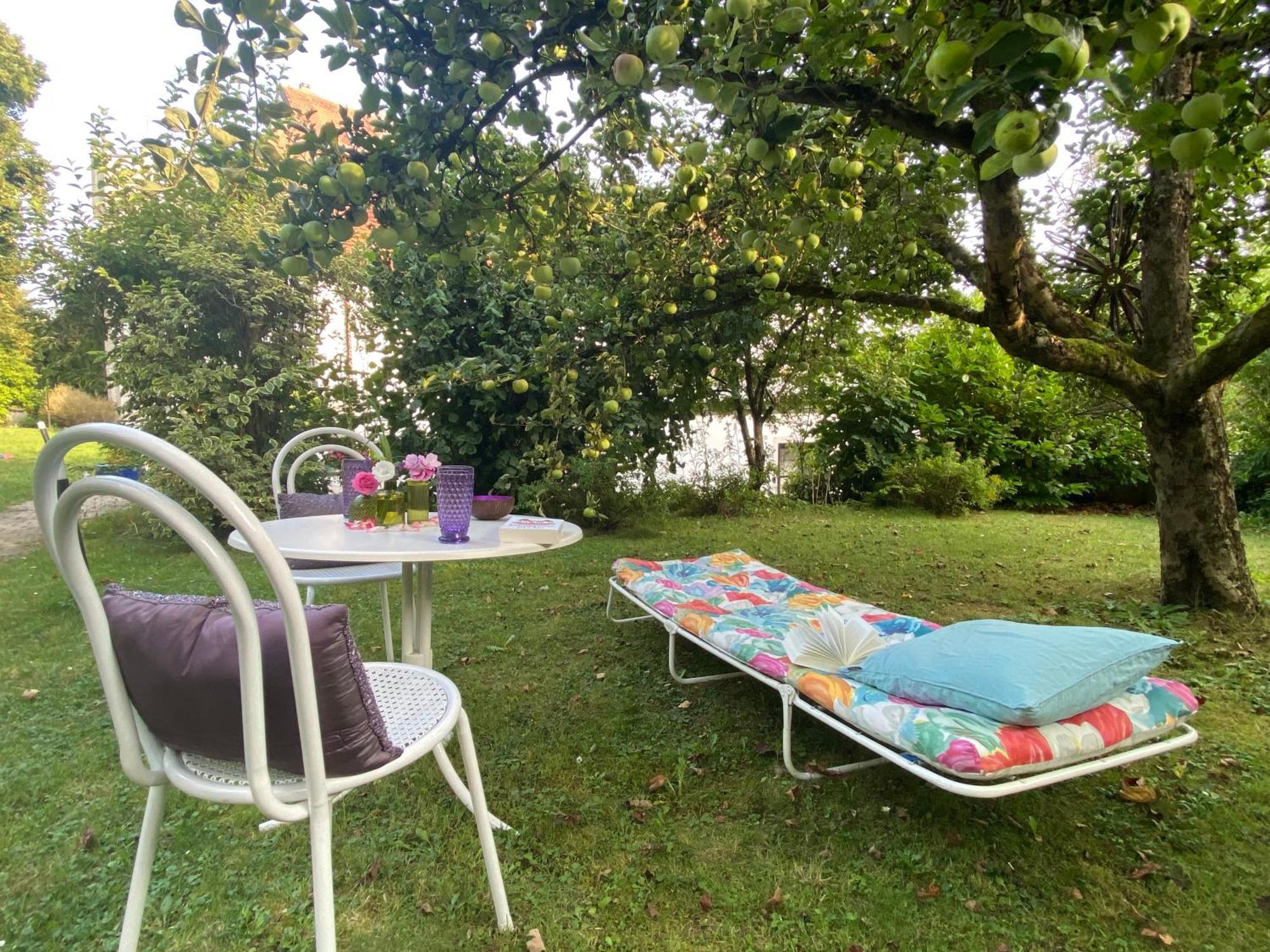 Ferienwohnung In Historischer Villa Mit Gartennutzung 푸어트 임 발트 외부 사진
